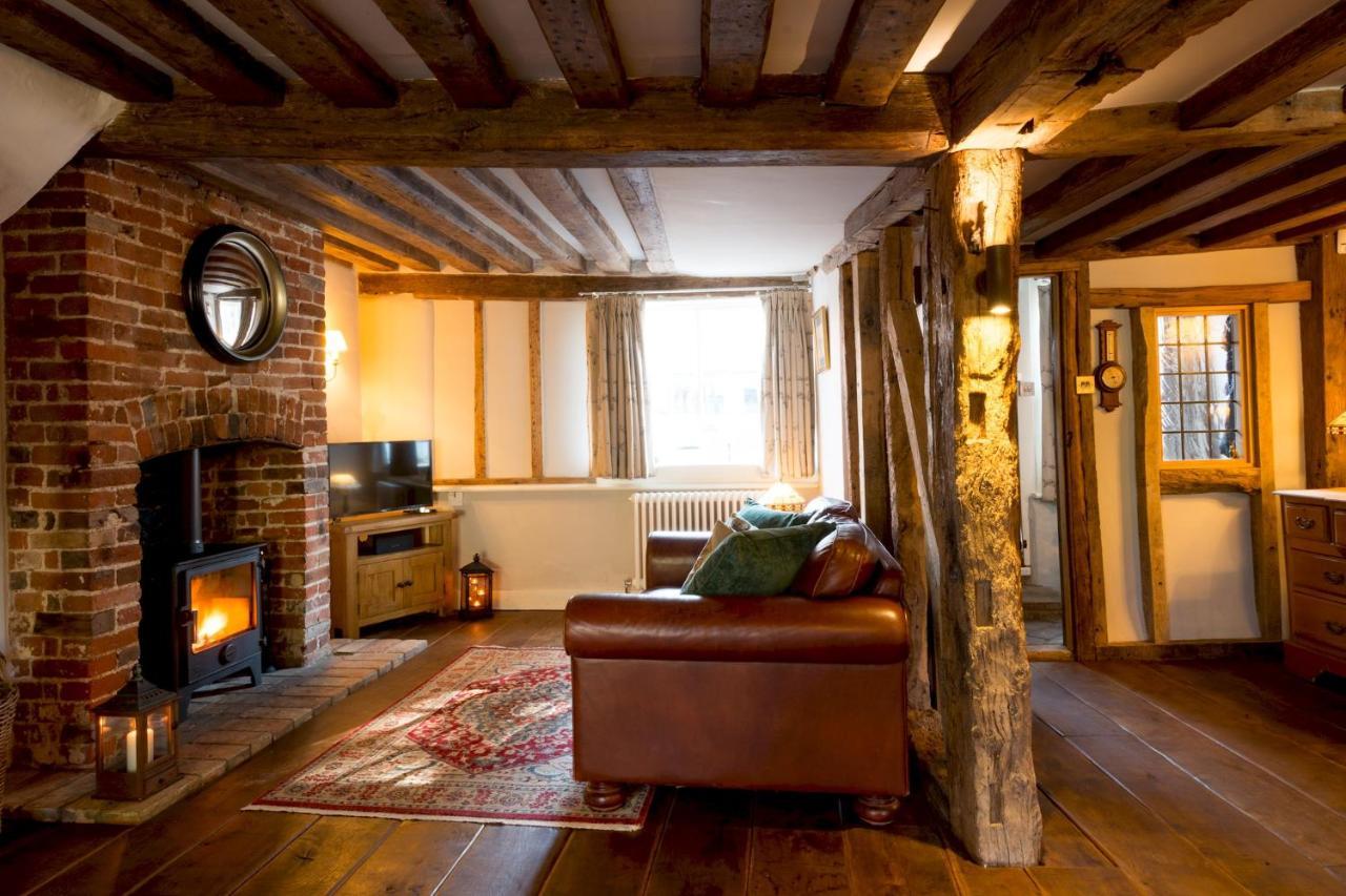 Miller Cottage A Luxury 1550'S Cottage In The Historic Centre Of Saffron Walden Exterior foto