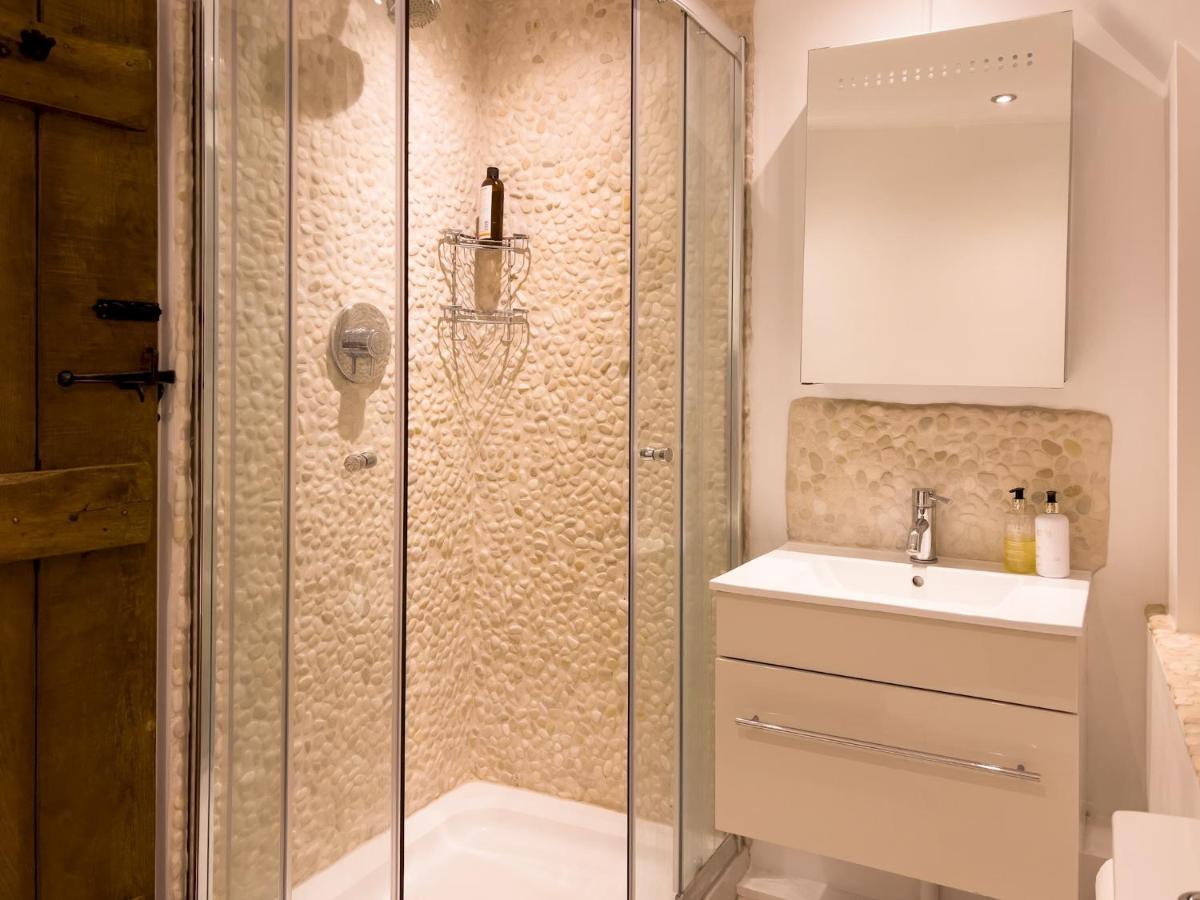 Miller Cottage A Luxury 1550'S Cottage In The Historic Centre Of Saffron Walden Exterior foto