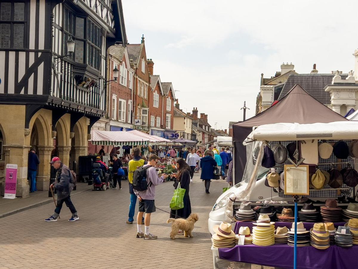 Miller Cottage A Luxury 1550'S Cottage In The Historic Centre Of Saffron Walden Exterior foto